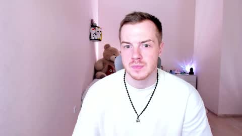 toohornyserj online show from February 21, 1:55 am