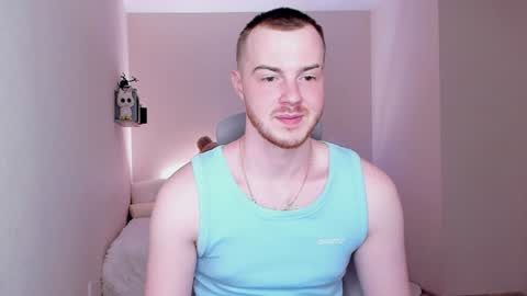 toohornyserj online show from December 25, 4:33 am