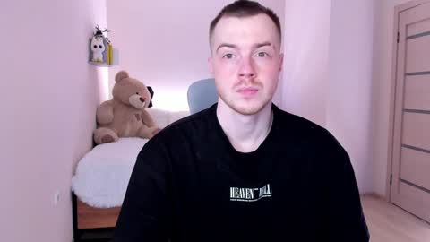 toohornyserj online show from January 13, 11:06 pm