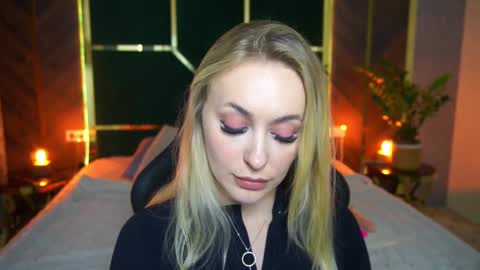 top_grace online show from March 4, 11:22 pm