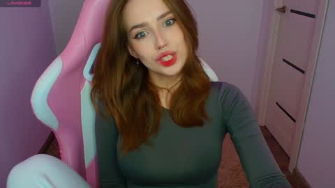 Yara online show from December 8, 3:18 am