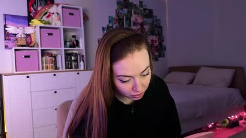 Lina  Next stream January 4  11am UTC 0 online show from June 8, 4:30 pm
