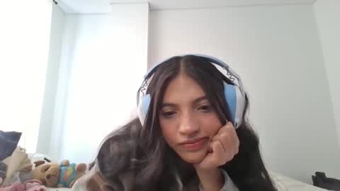 topy cherry online show from April 22, 5:20 pm