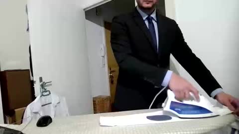 Iron Bro online show from December 2, 12:53 am