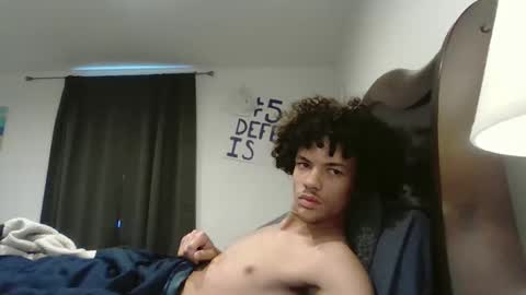 totxxx335 online show from December 5, 7:33 pm