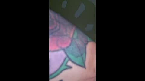 toxicanikki online show from April 4, 7:15 am