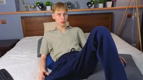 Max online show from February 7, 9:56 am