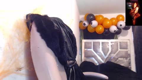 toxca69 online show from October 19, 6:40 am