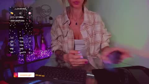 Hey my name is Kiri Kiri online show from December 16, 6:59 pm