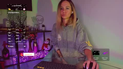 Hey my name is Kiri Kiri online show from December 13, 9:51 pm