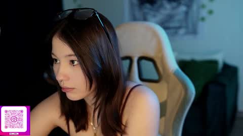 Ariana and Erik online show from September 30, 5:01 pm