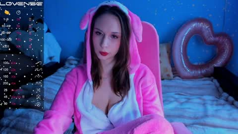 Kate online show from April 10, 10:53 am