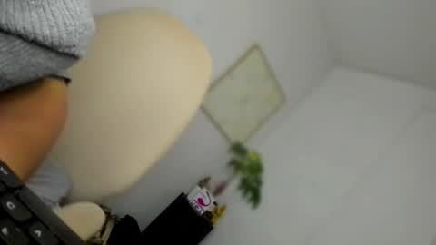 ALMIGHTY GODDESS VALENTINA online show from March 10, 8:35 pm