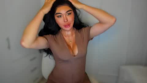 Snapshot of transnextdoor_ chatting on January 22, 11:53 pm ALMIGHTY GODDESS VALENTINA online show from January 22, 11:53 pm