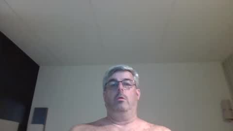 Travelingman53 online show from April 29, 2:38 am