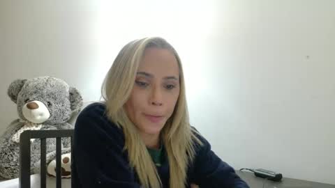 Myla online show from January 25, 11:11 pm