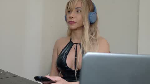 Myla online show from February 10, 10:19 pm