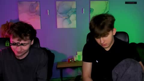 Travis online show from March 20, 10:53 am