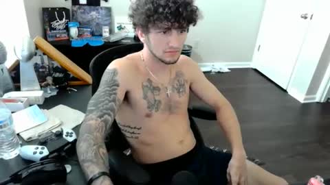 Trav online show from October 28, 3:13 pm