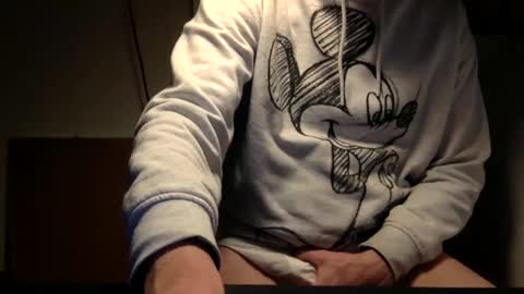 Snapshot of trebo00788 chatting on January 19, 7:47 pm trebo00788 online show from January 19, 7:47 pm