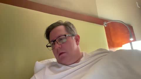 treborinthesky online show from April 21, 2:26 am