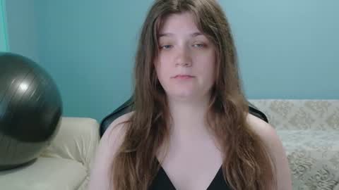 TreeJeanne online show from June 9, 5:12 pm