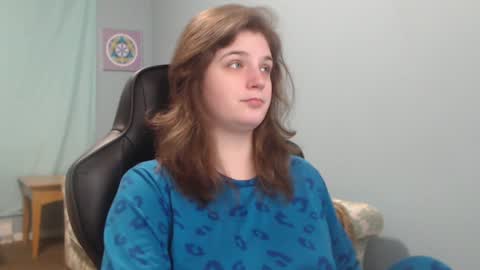 TreeJeanne online show from February 7, 2:40 am