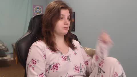 TreeJeanne online show from February 15, 12:48 am