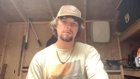 treeman817 online show from May 15, 1:03 am