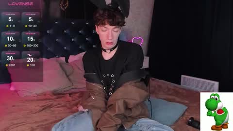 TrevorBenson online show from September 13, 6:43 pm