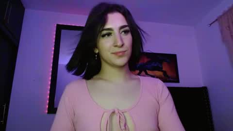 triana_damelio online show from October 16, 2:00 am