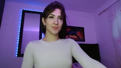 triana_damelio online show from October 3, 12:13 pm