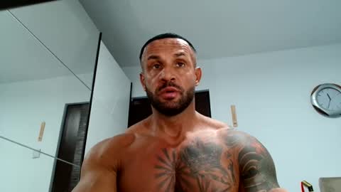 tridentmuscles online show from January 8, 11:21 pm