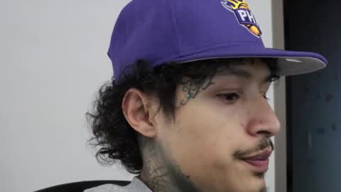 - trieone online show from November 20, 4:22 am