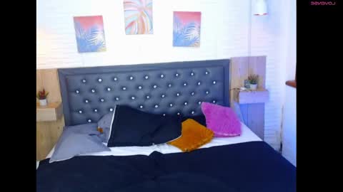 triibilin online show from February 17, 8:19 pm