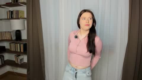 Stella online show from January 12, 8:32 am