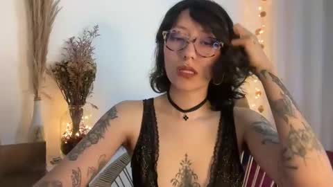 trinitysecrets online show from November 30, 7:21 pm