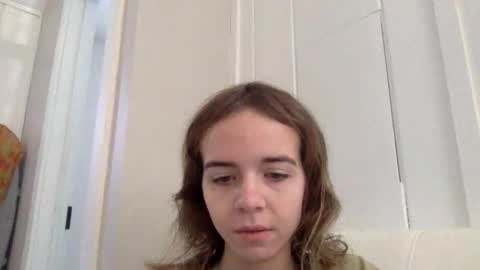 trippybb222 online show from December 22, 7:20 pm