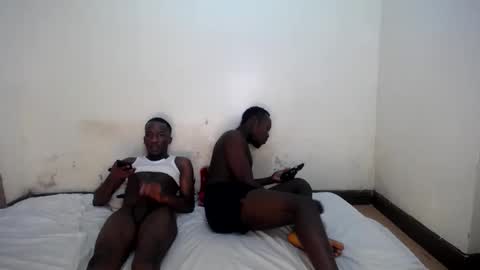 Trisboo5 online show from January 19, 9:02 pm