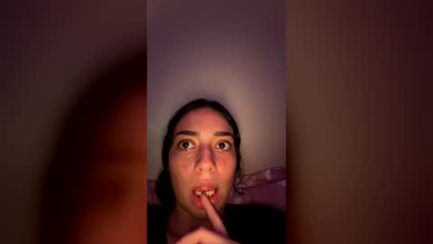 tristianmarie online show from June 19, 3:56 am