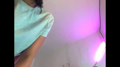 trix_ebony online show from April 20, 3:20 am