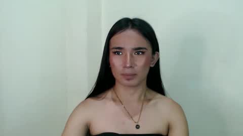 trixieliciouss online show from October 6, 8:10 am