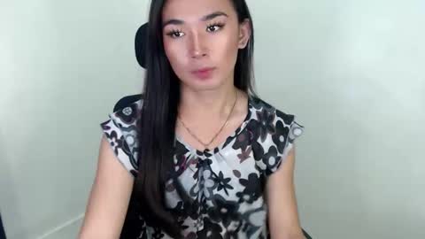 trixieliciouss online show from October 13, 3:14 pm