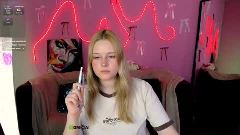 Trixy online show from March 25, 5:31 pm