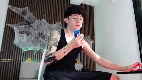 Troy online show from October 16, 7:24 pm