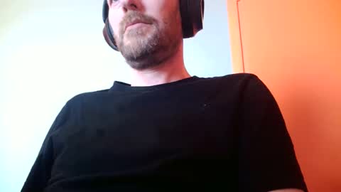 eros online show from February 18, 11:43 am