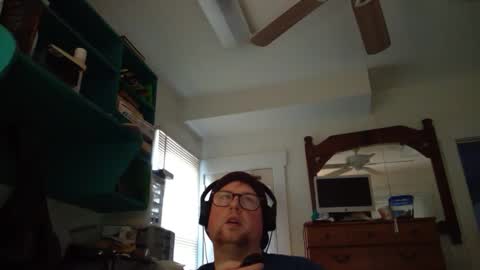 Snapshot of true_manofworth chatting on January 3, 7:50 pm HandicappedLaugher online show from January 3, 7:50 pm