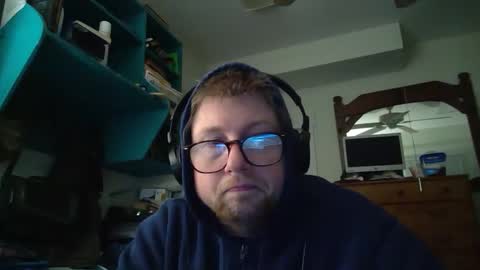 Snapshot of true_manofworth chatting on January 10, 4:22 am HandicappedLaugher online show from January 10, 4:22 am