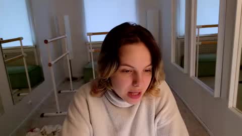 Emma online show from June 18, 12:10 pm