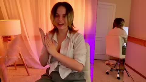 Emma online show from June 26, 12:10 pm